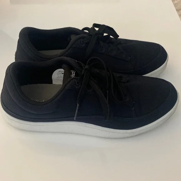 allbirds | Shoes | Allbirds Canvas Navy Pacer Sneakers Like  display picture 1